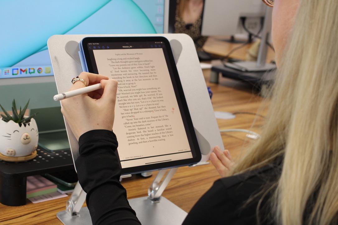 What do Authors Need to Know when Researching Editing Services?